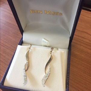 10k yellow gold drop earrings
